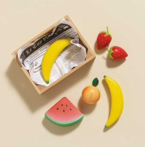 TV183-fruits-five-a-day-crate-wooden-playfood-toy-banana-peach-watermelon-eco-healthy-market-food-kids-gift (5)