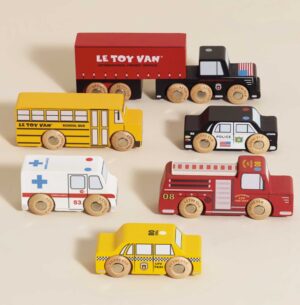 TV268-new-york-cars-vehicles-wooden-toy-taxi-bus-ambulance-fire-engine-police-truck-lorry-boy-girl-eco-gift (2)