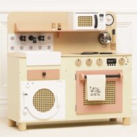 TV347-ultimate-large-family-wooden-toy-play-kitchen-white-eco-playfood-roleplay-accessories-included (18)