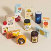 TV354-supermarket-groceries-shop-playfood-wooden-toy-market-kitchen--chocolate-smoothie-pasta-tea-cheese (10)